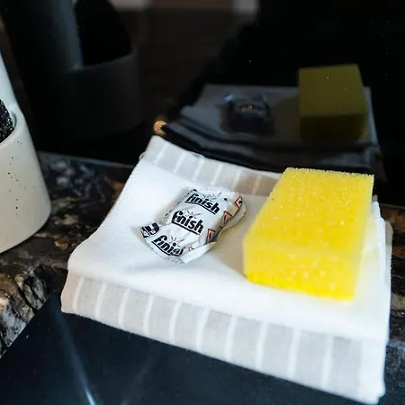 Artdeco Luxury By Bookinghost