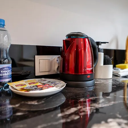 Artdeco Luxury By Bookinghost