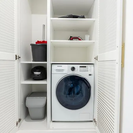 Artdeco Luxury By Bookinghost Daire