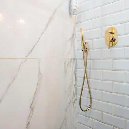 Artdeco Luxury By Bookinghost