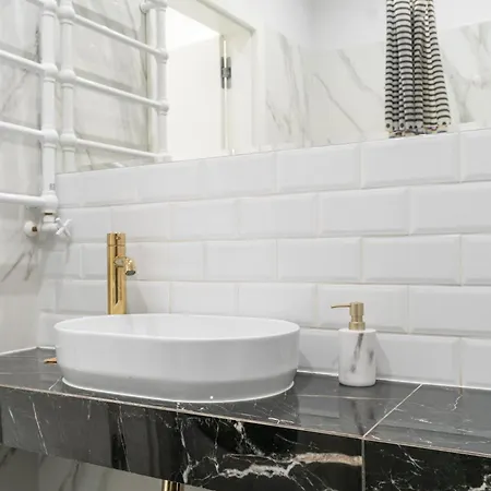 Artdeco Luxury By Bookinghost * Kattowitz