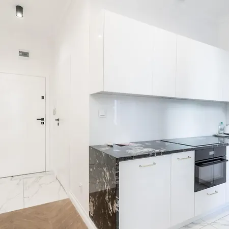 Artdeco Luxury Apartment