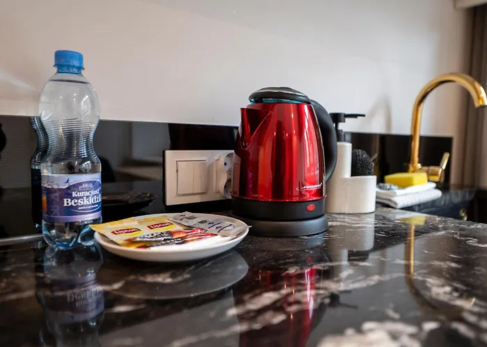 Artdeco Luxury By Bookinghost